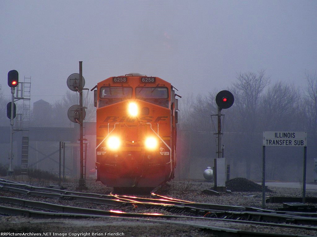 BNSF 6258